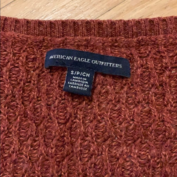American Eagle V-Neck Sweater x2 - Picture 4 of 5